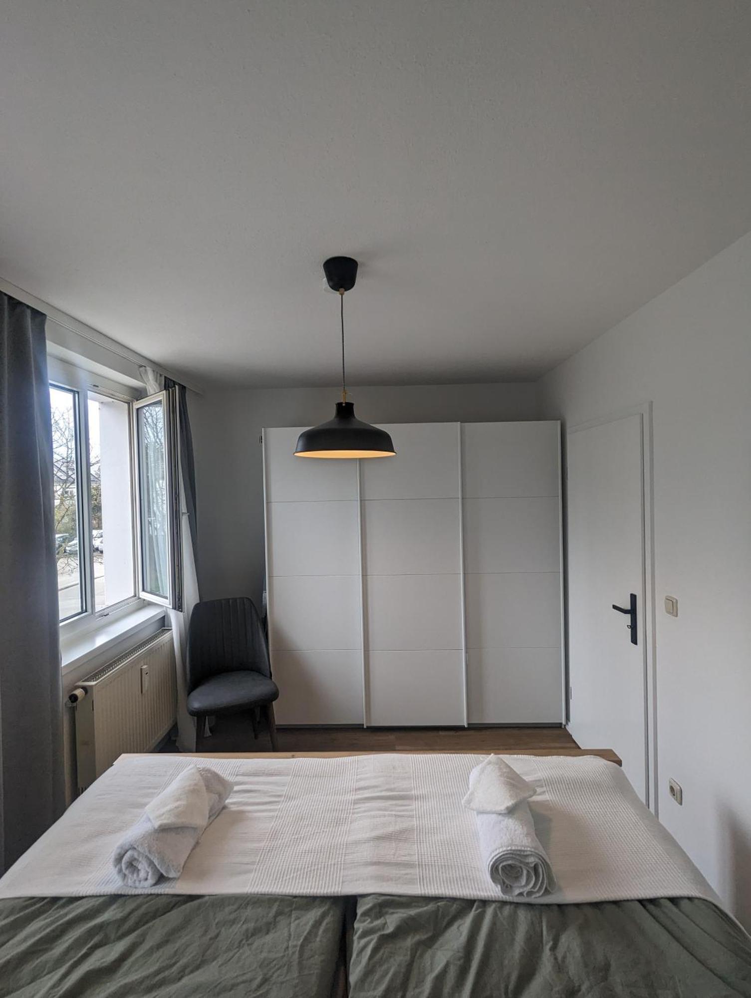Allroom Modernes Apartment In Unterschleissheim Nur 20 Minuten Nach Muenchen Ngoại thất bức ảnh